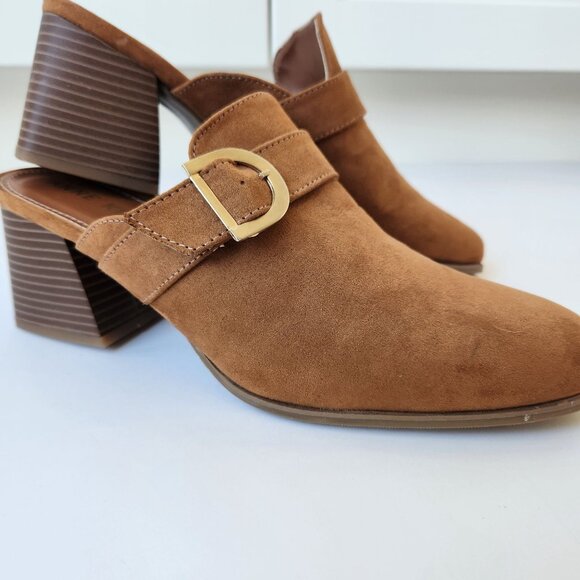 Anne Klein Brown Block Heel Mules Faux Suede Buckle Slip On Business Casual 10 - Picture 10 of 14